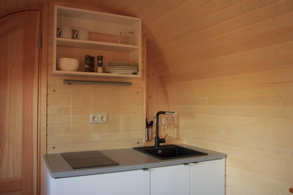 شقة Schmidis Igluhuts Im Pfaffenwinkel - Tiny House 2 Apfeldorf المظهر الخارجي الصورة